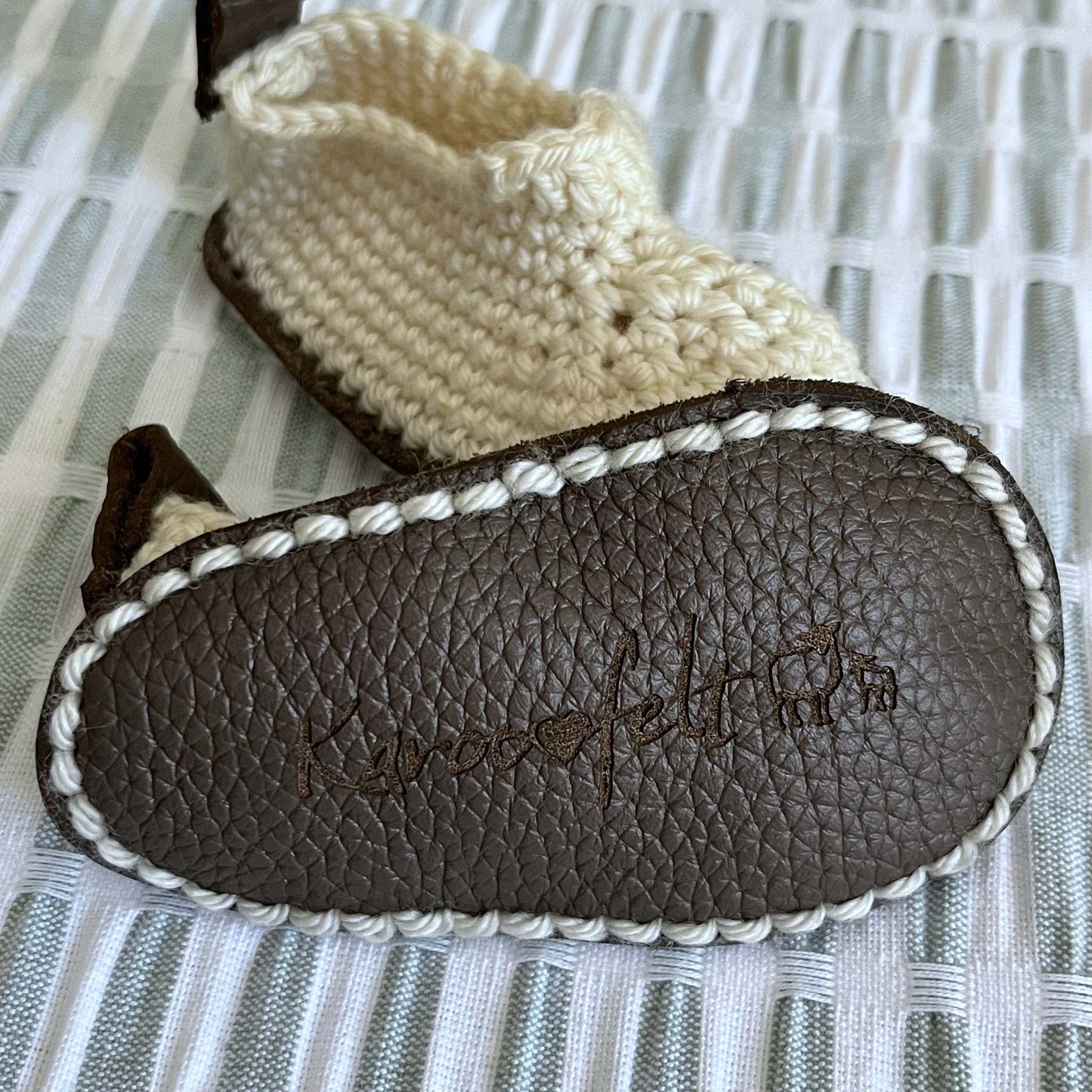 White Baby Booties - 3-6 months - Handicraft Soul